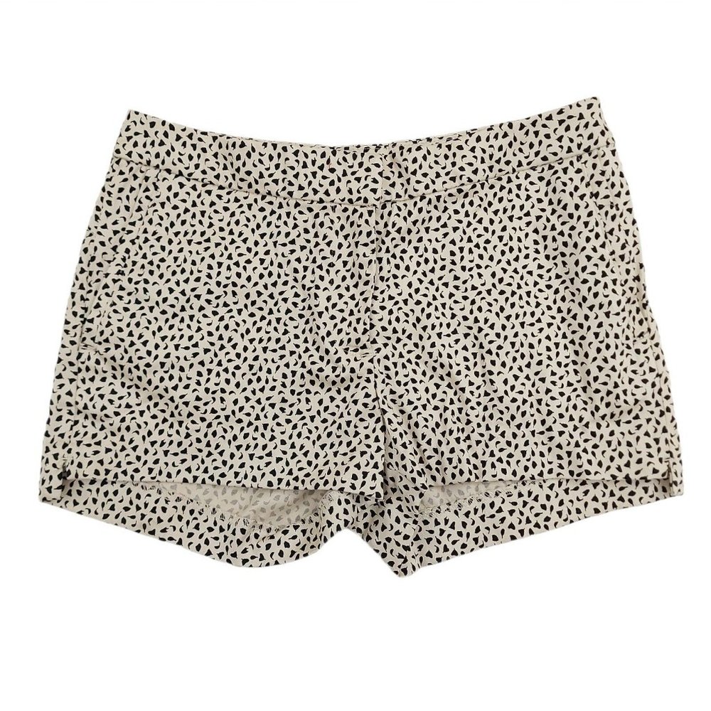 H&M Women's Casual Shorts Size 4 Flat Front Lightweight Mid Rise Beige